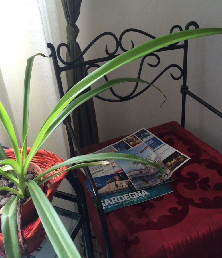 Bellini Bed and Breakfast Cagliari Buitenkant foto